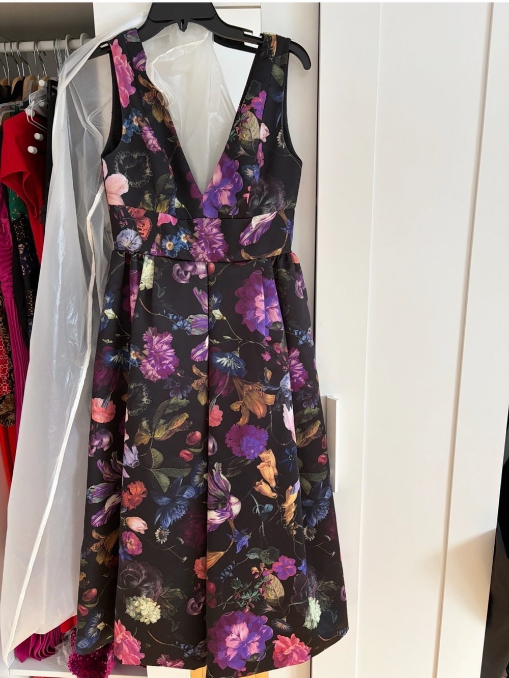 Cynthia Rowley Black V-Neck Floral Midi Dress